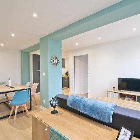 Appartement Familial, 2 Chambres, En Rdc Sur Cour Saint-Florentin  Esterno foto